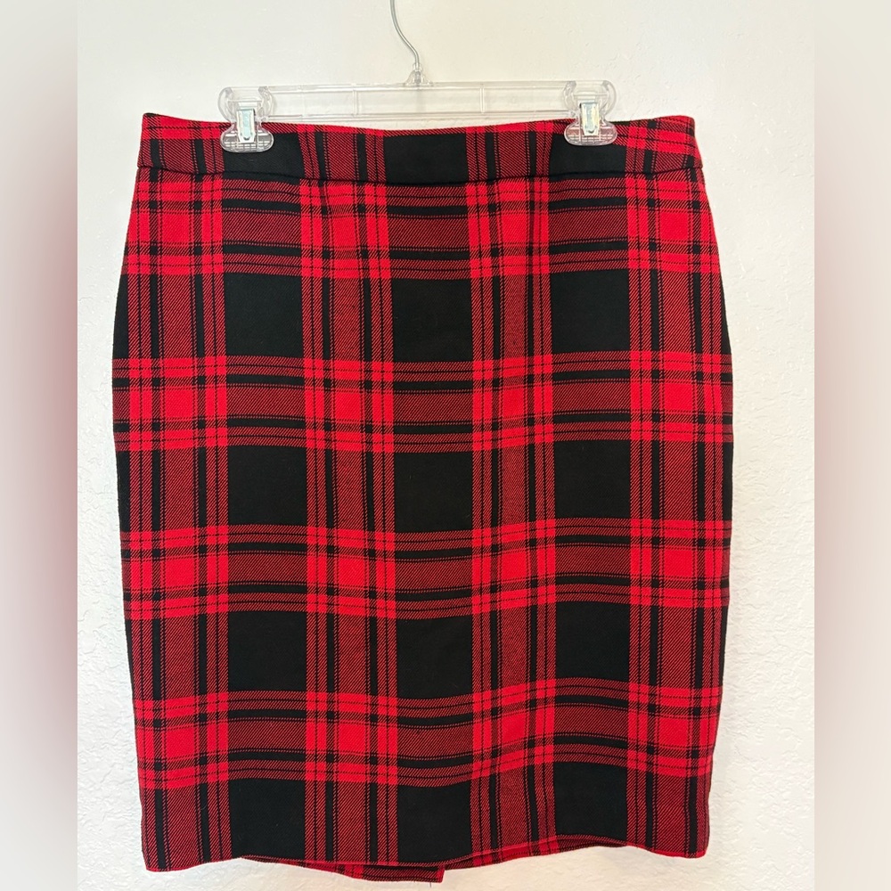 The Limited Red & Black Buffalo Check Plaid Pencil Skirt Rayon Blend Size 12 ❣️ - Picture 3 of 8